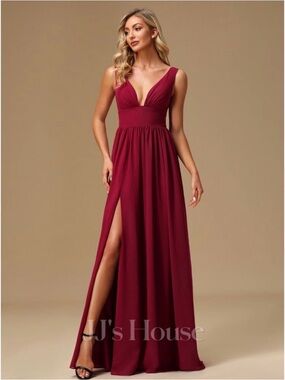 Red prom dress / event dress / bridesmaid dress